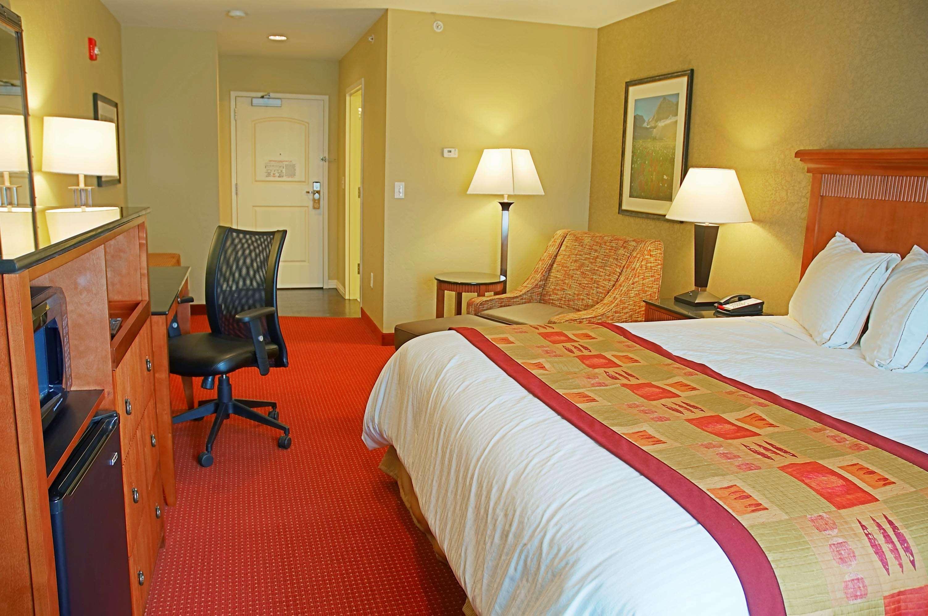 Best Western Plus Canyon Pines Ogden Extérieur photo