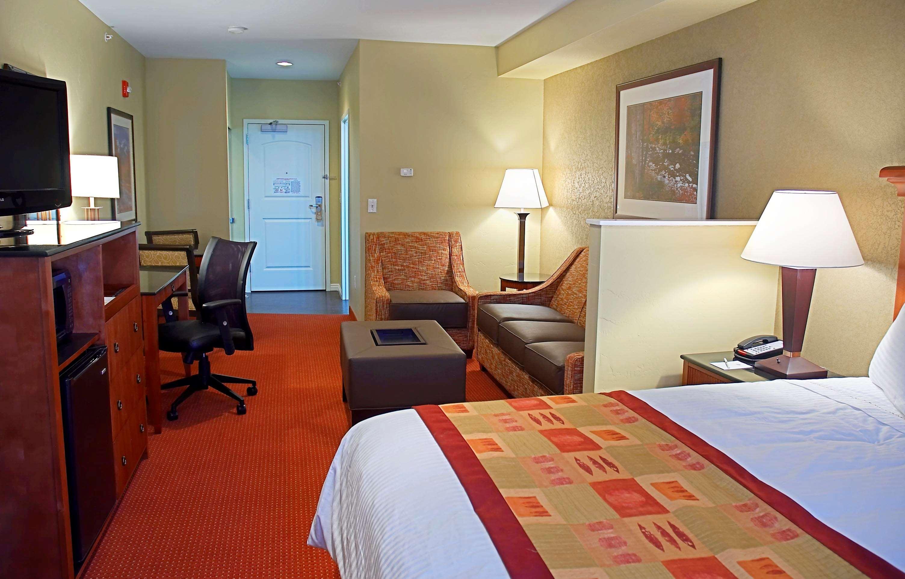 Best Western Plus Canyon Pines Ogden Extérieur photo